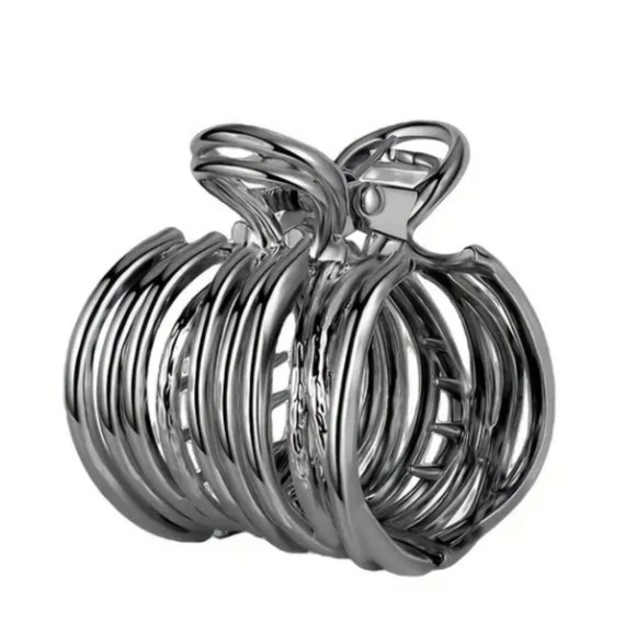 SPRING CLAW CLIP in Black - Picture 3 of 3